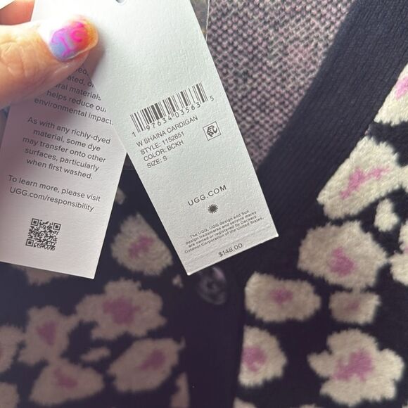 NWT-UGG-Shaina Cardigan- BLACK HIBISCINA-black/white/pink- Size Small - Picture 10 of 12